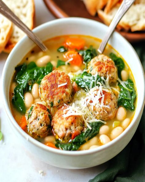 Spinach and White Bean Meatball Soup Recipe | Easy Dinner Spinach Bean Soup, White Bean And Spinach Soup, Soup Recipe Easy, Spinach Soup Recipe, Meatball Soup Recipes, Chicken Meatball, Meatball Soup, Spinach Soup, White Bean Soup