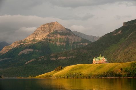 Opulent Railway Hotels Still Offer Gilded Age Glamour Photos | Architectural Digest Waterton Park, Waterton National Park, Hotel Ads, Glacier Park, London Landmarks, Candle Company, Beautiful Sights, Glacier National, Future Travel