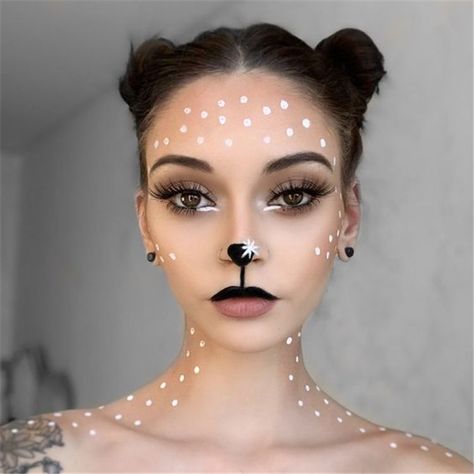 Reindeer Face Paint, Reindeer Makeup, Face Paint Tutorial, Xmas Makeup, Deer Makeup, Christmas Face Painting, Christmas Eye Makeup, Paint Tutorial, Christmas Makeup Look