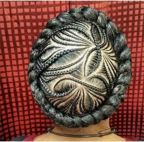 Beautiful crown braids Braided Halo, Halo Braids, Halo Braid, Twisted Hair, Protective Hair, Kid Braid Styles, African Hair, Top Hairstyles, Beautiful Braids