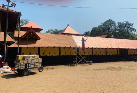 Kodungallur Temple 2023 Jan Kodungallur Temple, Temple, Quick Saves