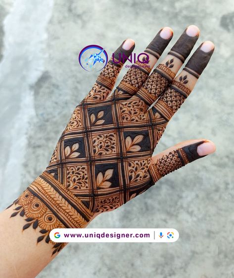 Chex Mehndi Design Back, Bake Side Mehndi Design, Chex Mahendi Design, Gauri Vrat Mehndi, Chex Mehndi Design, New Mehndi Designs Unique, Marwari Mehndi Design, Rose Mehndi Designs, Mehndi Designs For Kids