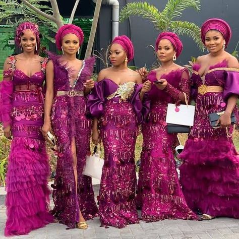 Bardot Wedding Dress, Aso Ebi Wedding, Nigerian Bridesmaid Dresses, Wedding Asoebi, Lace Asoebi Styles, Nigerian Wedding Dresses Traditional, Lace Styles For Wedding, Aso Ebi Dresses, Aso Ebi Lace Styles