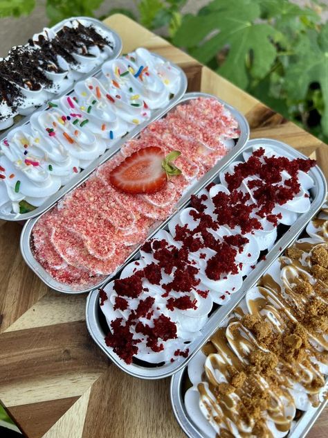 Mini Loaf Pan Desserts | Oreo, funfetti, strawberry shortcake, red velvet and cookie butter 🩷🫶🏻 | Facebook Funfetti Mini Cake, Mini Loaf Ideas, Mini Loaf Pan Cake Ideas, Mini Loaf Desserts, Christmas Mini Loaf Cakes Ideas, Red Velvet Mini Cakes, Mini Loaf Cake Recipes, Mini Pan Cakes, Mini Loaf Pan Desserts