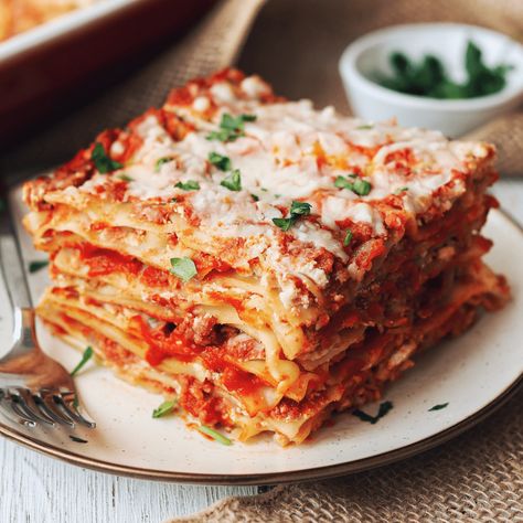 The Best Vegan Lasagna - Plantifully Based Vegan Lasagna Roll Ups, Veg Lasagna, Lasagna Vegan, Lasagna Vegetarian, Healthy Lasagna Recipes, Plant Recipes, Healthy Lasagna, Vegan Mediterranean, Vegan Ground Beef