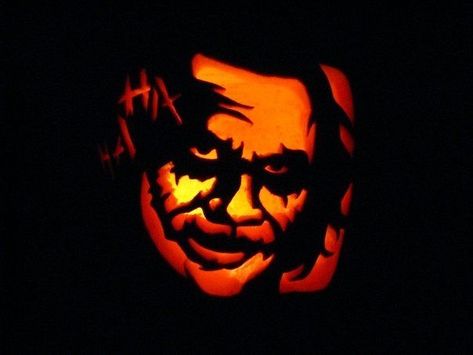 Pumpkin Carving Ideas Joker, The Joker Pumpkin Carving, Joker Pumpkin Carving, Carvings Designs, Joker Pumpkin, Halloween Pumpkins Carvings Designs, Batman Villain, Joker Dark Knight, Pumpkin Cravings