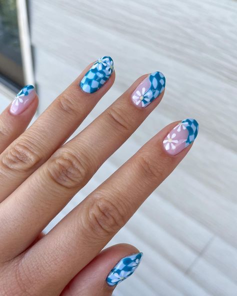 Light Blue Checkered Nails, Fun Checkered Nails, Blue Checkered Nails, Quilt Nails, Quilted Nails, Checkered Nails, Shape Ideas, 2024 Nails, Nail Time