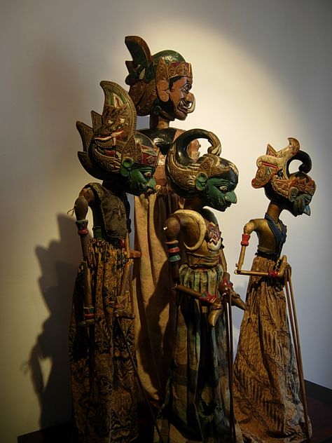 Indonesian Puppets, Shadow Puppetry, Wayang Golek, Puppet Show, Art Objects, Paper Cut, Science And Nature, Art Object, Art Exhibition