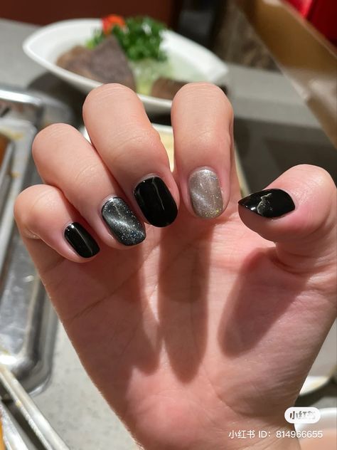 Nail Black Design, Hoco Nails, Cat Eye Gel Polish, Black Nail Art, Makeup List, Cat Eye Gel, Grunge Nails, Funky Nails, Black Nails