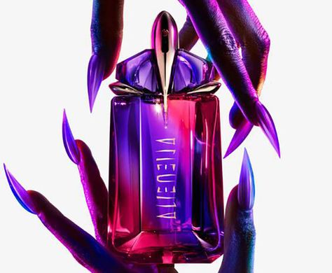 Alien Perfume, Mugler Alien, Thierry Mugler Alien, Jasmine Sambac, Thierry Mugler, Drunk Elephant, Fragrance Design, Floral Notes, Kylie Cosmetics