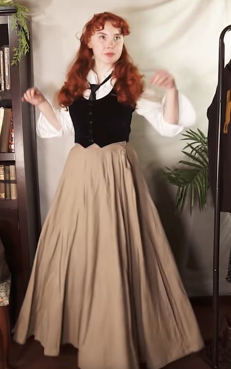 Victorian Riding Dress, Dark Academia Dress Royal, Rachel Maksy Aesthetic, Dark Academia Victorian Outfit, Victorian Academia Outfits, Royal Academia Outfits, History Aesthetic Outfit, History Bounding Outfits, Little Women Outfit Ideas