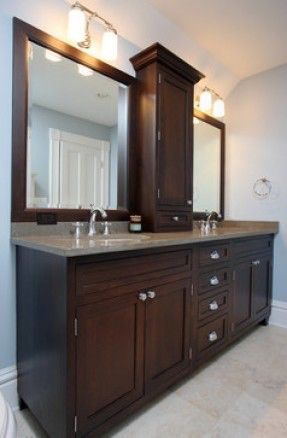 Vanity With Tower, Beautiful Bathroom Cabinets, Dark Wood Bathroom, Traditional Kitchens, Room Vanity, Bathroom Vanity Designs, Traditional Bathroom Vanity, Bathroom Themes, Vanity Design