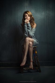 1000+ images about Portraits with props (chair/stool) on Pinterest | Portrait, Lighting and Stools Portraits With Props, Accounting Tips, Female Portrait Poses, Fine Art Portrait Photography, Chair Pose, Studio Portrait Photography, Chair Stool, Studio Poses, Portrait Photography Women