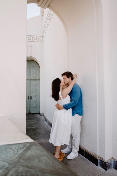 Griffith Park Photoshoot, Griffith Observatory Engagement Photos, Aesthetic Engagement Photos, Aesthetic Engagement, La Aesthetic, Vintage Engagement Photos, Park Photoshoot, Photoshoot Engagement, Photos Aesthetic