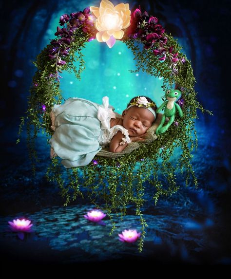 New Baby Dress, Viral Photo, Disney Princess Babies, Disney Products, Mom Photo, Baby Pictures Newborn, Anne Geddes, Newborn Photography Poses, Disney Photography