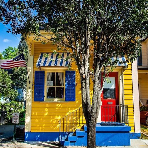 Coop Art, Teal House, Bar House, Victorian Exterior, Shotgun House, Cottages And Bungalows, Jelly Bean, House Paint, Ceramic Houses