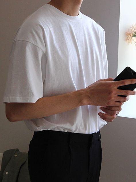 Plain White Shirt Outfit Men, White Polo Shirt Outfit Men Aesthetic, Mens Drop Shoulder Tshirt, Plain White T Shirt Outfit Men, Plain T Shirt Outfit Men, Plain Tshirt Outfit Men, Plain Shirt Outfit, Plain Tshirt Outfit, White Polo Shirt Outfit Men