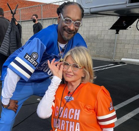 Snoop Dogg And Martha Stewart, Bedazzled Glasses, Snoop Dog, Snoop Dogg, Martha Stewart, Gold, On Instagram, Instagram