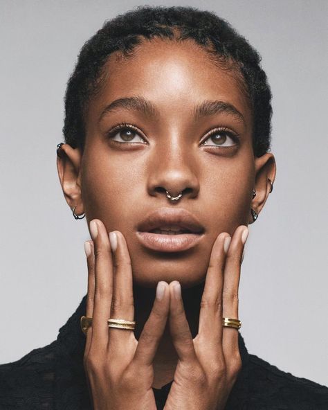 𝐚𝗺𝐛𝐚𝐫 on Twitter: "i just think that jaden & willow smith for mastermind magazine (2019)… " Willow And Jaden Smith, Craig Mcdean, Foto Portrait, Willow Smith, Jaden Smith, Face Reference, Poses References, Foto Pose, Foto Inspiration