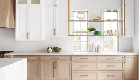 Two-toned Shaker Kitchen Cabinets to Mix and Match For Your Home - Best Online Cabinets Black Lower Cabinets, White Oak Kitchen Cabinets, White Upper Cabinets, Two Tone Kitchen Cabinets, White Oak Kitchen, Kitchen Cabinet Trends, Kitchen Contemporary, White Shaker Cabinets, Shaker Kitchen Cabinets