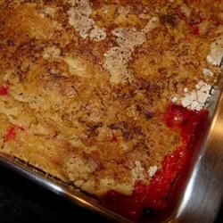 Peach Cobbler Dump Cake II Cake With Jello, Cobbler Dump Cake, Peach Jello, Peach Cobbler Dump Cake, Peach Dump Cake, Dump Cakes, Dump Meals, Peach Cake, Poke Cakes