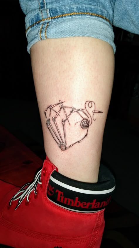 Stranger Things Tattoo, Coraline Tattoo, Nightmare Before Christmas Tattoo, Christmas Tattoo, Scary Tattoos, Dope Tattoos, Simplistic Tattoos, Piercing Tattoo, Mini Tattoos