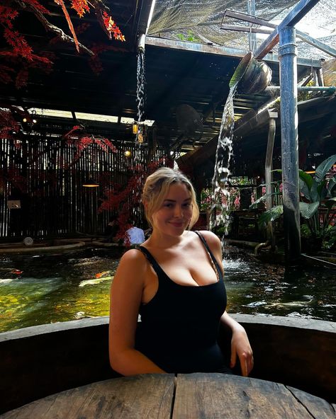 Chiang Mai hidden gems - The Carp Cafe! This cafe has an incredible atmosphere and dozens of colourful fish who swim by your table, which is set down within the most elaborate pond. Carp cafe has flowers, trees, mist machines, waterfalls, and more! Definitely worth a visit on your next trip to Northern Thailand, make sure to save for your next trip🩷 #chiangmai #carpcafe #hugthailand #hiddengem #hiddengems #airasiatravels #thailand #thailandinsta #Wanderlust #Travelgram #ExploreMore #Adve... Colourful Fish, Northern Thailand, Travel Instagram, Chiang Mai, Carp, Hidden Gems, Mist, Thailand, Trees