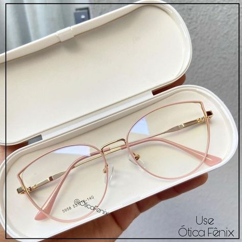 Glasses Women Aesthetic, Aesthetic Eyeglasses, Trendy Glasses For Women, Specs Frames Women, Glasses Frames For Girl, Clear Glasses Frames Women, Glasses Women Fashion Eyeglasses, Rose Gold Glasses, Cute Glasses Frames