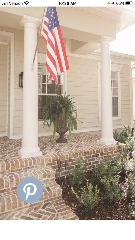 Front Porch Brick Pavers, Brick Veneer Porch, Brick Entryway Exterior, Brick Front Porch Steps, Brick Steps Front Porch, Brick Porch Ideas, Brick Front Porch Ideas, Brick Front Steps, Brick Front Porch