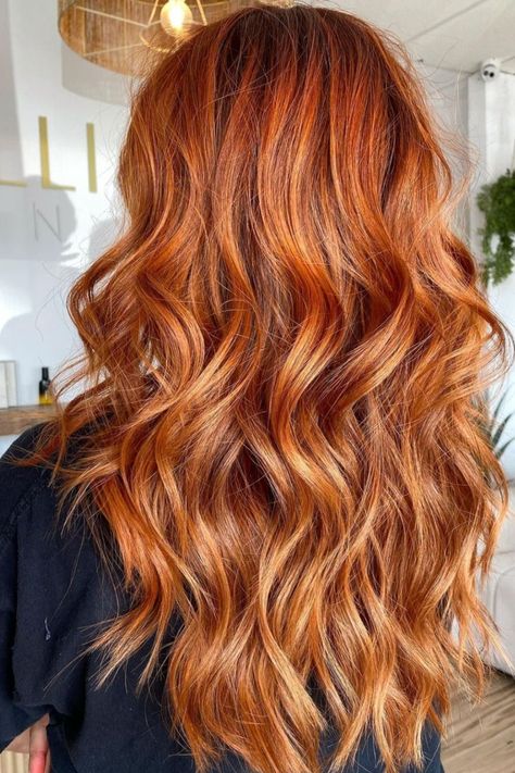 Copper With Orange Highlights, Trending Red Hair Color 2023, Ginger Hair With Copper Highlights, Rose Gold Orange Copper Hair, Red Hair Bayalage Copper, Copper Base With Blonde Highlights, Rich Copper Balayage, Copper Ginger Hair With Blonde Highlights, Natural Red Hair With Copper Highlights