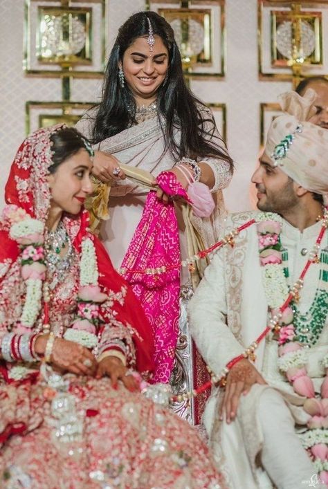 Anmol Ambani and Khrisha Shah wedding Cost, Images, Anmol Ambani wedding date Ambani Son Wedding, Ambani Wedding, Mukesh Ambani, Nita Ambani, Party Places, Wedding Costs, Star Studs, Wedding Images, Bollywood News