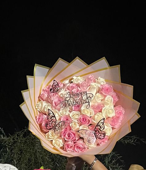 50ct Rose Bouquet🌹🩷 Birthday bouquet🤍✨ Ribbon Roses Bouquet, Rose Bouquet Birthday, Happy Birthday Topper, Bouquet Birthday, Satin Ribbon Roses, Birthday Topper, Birthday Bouquet, Ribbon Bouquet, Roses Bouquet