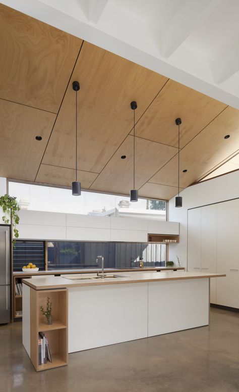 Mont Albert B&W House by Ben Callery Architects Plywood Ceiling Ideas, Plywood Ceiling, Plywood Kitchen, Plywood Interior, Plywood Walls, Wooden Ceiling, Ceiling Ideas, Melbourne House, Modern Cabin