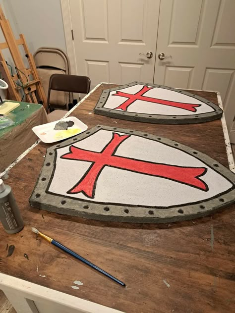 Middle Ages Decoration, Medieval Set Design, Kingdom Keepers Vbs Crafts, Medieval Classroom Decor, Medieval Theme, Medieval Party Decorations Diy, Medieval Stage Design, Knight Decorations, Armour Of God Vbs Decorations