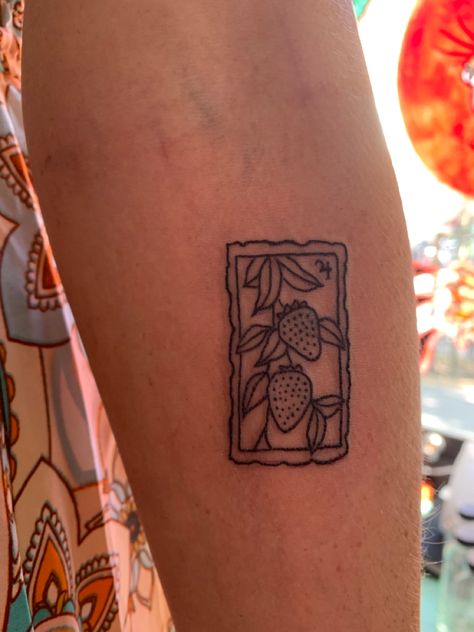 Stick And Poke Style Tattoo, Strawberry Aesthetic Tattoo, Strawberry Post Stamp Tattoo, Raspberry Stamp Tattoo, Stamp Tattoo Traditional, Stamp Tattoo Strawberry, Strawberry Postage Stamp Tattoo, Black Strawberry Tattoo, Strawberry Stick And Poke