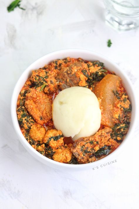 Egusi soup - K's Cuisine Egusi Soup Nigerian Food, Swallow Recipes, Nigerian Delicacies, Egusi Soup Recipes, Vegetable Soup Recipes Healthy, Naija Food, Nigerian Dishes, Nigerian Foods, Cabbage Steaks Recipe