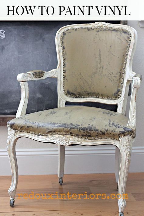 Painting a Vinyl Chair! It is possible to paint vinyl upholstery and make it super soft, plus durable. Check out my tips and products I used. Painting an existi… Upcycle Chair, Paint Vinyl, Vinyl Painted, Vinyl Chairs, Painted Chair, Painted Vinyl, Old Chair, Old Chairs, Retro Chair