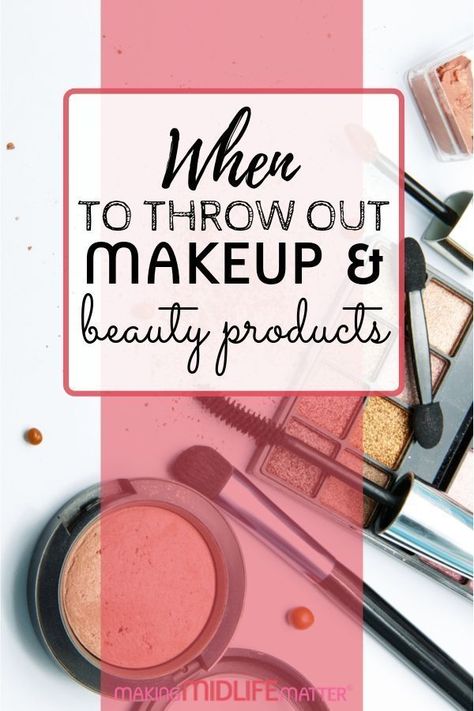 Since most don’t come with an expiration date on it, it may be difficult to know when to throw out makeup and beauty products. Click through for a printable cheat sheet. #makeup #declutter Makeup Declutter, Decluttering Ideas Minimalism, Makeup Expiration, Vaseline Beauty Tips, Makeup Organization Diy, Makeup Drawer, Expiration Date, Formula Cans, Mold Remover