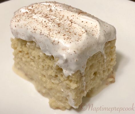 Tres Leches Cake Recipe Authentic, Tres Leches Recipe, Latin Countries, Nicaraguan Food, Whipped Cream Topping, Tres Leches Cake Recipe, Cake Recepies, Leches Cake, Italian Meringue