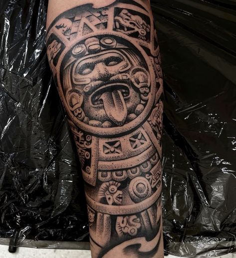 Aztec Calander Art, Mayan Jaguar Tattoo, Aztec Calendar Tattoo, Jungle Sleeve, Berserker Tattoo, Holy Tattoos, Aztec Warrior Tattoo, Aztec Tattoos Sleeve, Azteca Tattoo