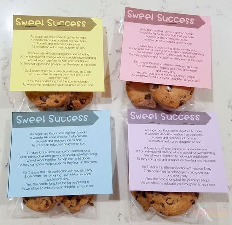 Open house gift idea- cookie poem. Give your open house visitors a little treat while setting the stage for success for the rest of the year. Open House Treats For Parents, Open House Treats, Success Poem, Open House Gift, Boy Activities, School Open House, Teacher Freebies, Teachers Aide, Back To School Night