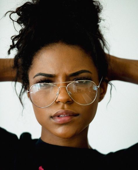 Sydney Graham, Yara Shahidi, The Baby Sitters Club, Aviator Eyeglasses, Black Ballerina, Model Pose, Aviator Glasses, Story Characters, Wearing Glasses