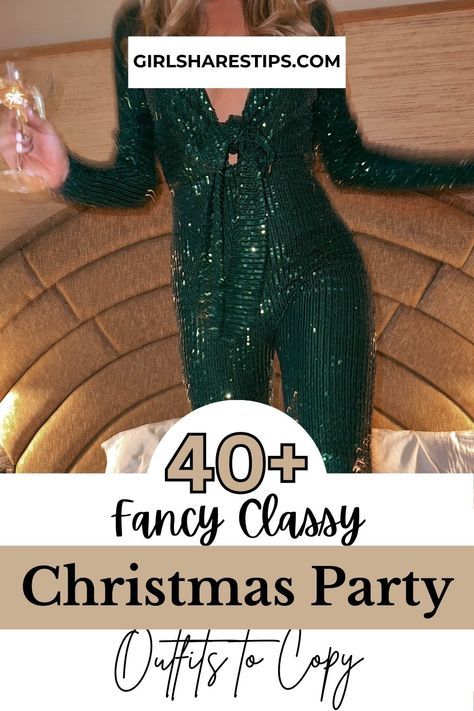 Awards Evening Outfit, Mom Prom Outfits, Green Velvet Outfits For Women, Festive Attire Holiday Party, Green Christmas Party Outfit, What To Wear To A Company Christmas Party, Holiday Corporate Party Outfit, Christmas Party Formal Outfit, Casino Christmas Party Outfit