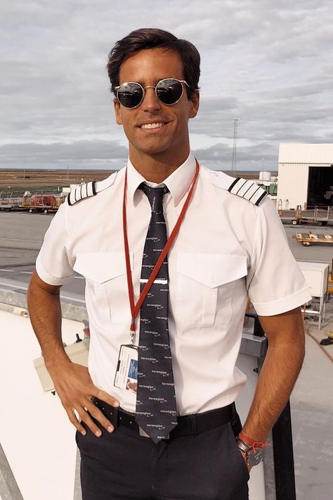 Why Do Pilots Wear #Randolphs? 👨‍✈️ Find out 3 reasons why Randolphs are worn by Commercial Pilots. _ #MyRandolphs #sunglasses #luxury #pilotseye #usamade #instaplane #aviationdaily #americandream #eyewear #premiumquality Randolph Sunglasses, Randolph Engineering, Commercial Pilot, Airline Pilot, Sunglasses Luxury, Sore Eyes, Brow Bar, Pilot Sunglasses, Aviator Style