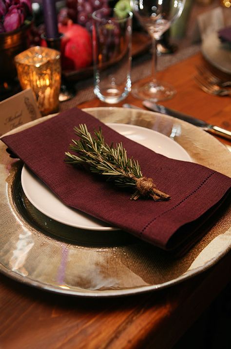 Skip the flowers and use something unique to set your reception apart from the rest. Burgundy Tablescape, Burgundy Napkins, Burgundy Christmas Decor, Burgundy Decor, Colin Cowie, Smell Nice, Wedding Burgundy, Thanksgiving Blessings, Marsala Wedding