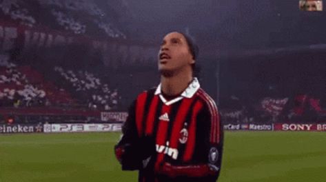 Ronaldinho Tongue GIF - Ronaldinho Tongue - Discover & Share GIFs Soccer Gifs, Ronaldo Videos, Soccer Funny, Football Gif, Lionel Messi, Soccer Players, Mood Pics, Ronaldo, Animated Gif