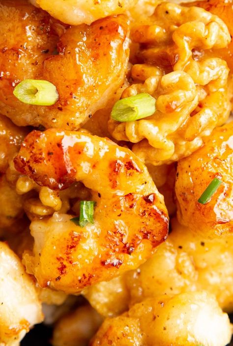 Panda Express Honey Walnut Shrimp Recipe, Honey Walnut Shrimp Recipe Panda Express, Panda Express Honey Walnut Shrimp, Walnut Shrimp Recipe, Shrimp Paleo, Copycat Panda Express, Honey Shrimp, Chinese Food Restaurant, Creamy Honey