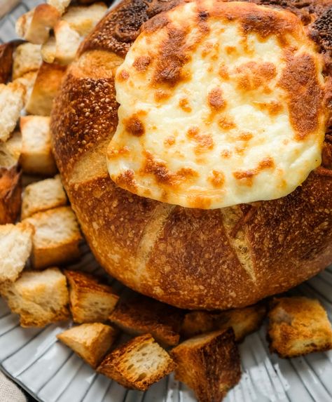 French Onion Soup In Bread Bowl, French Onion Soup Bread Bowl, French Bread Bowl Recipe, French Onion Bread, Dip In Bread Bowl, Sourdough Bread Bowl Recipe, Panera Bread Bowl, Bread Bowl Dip, Bread Bowl Soup