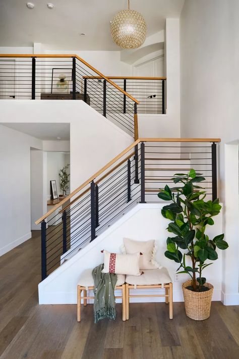 Wall Wood Trim, Railing Update, Stairway Railing Ideas, Wood Railings For Stairs, Stair Railing Ideas, Wood Stair Treads, Transitional Aesthetic, Interior Stair Railing, Tiny House Living Room