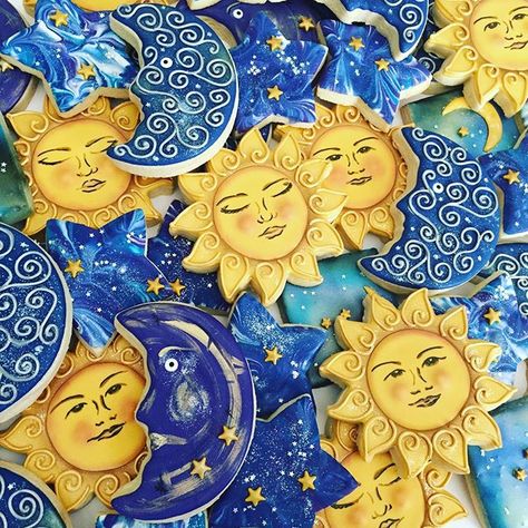 Diane Marston (@cookiecamelot) • Instagram photos and videos Celestial Cookies, Psychic Tea, Moon Baby Shower Theme, Space Cookies, Star Themed Wedding, Solstice Party, 19 Birthday, Retro Baby Showers, Moon Cookies